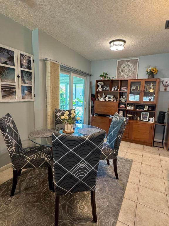 2615 SW Natura Avenue