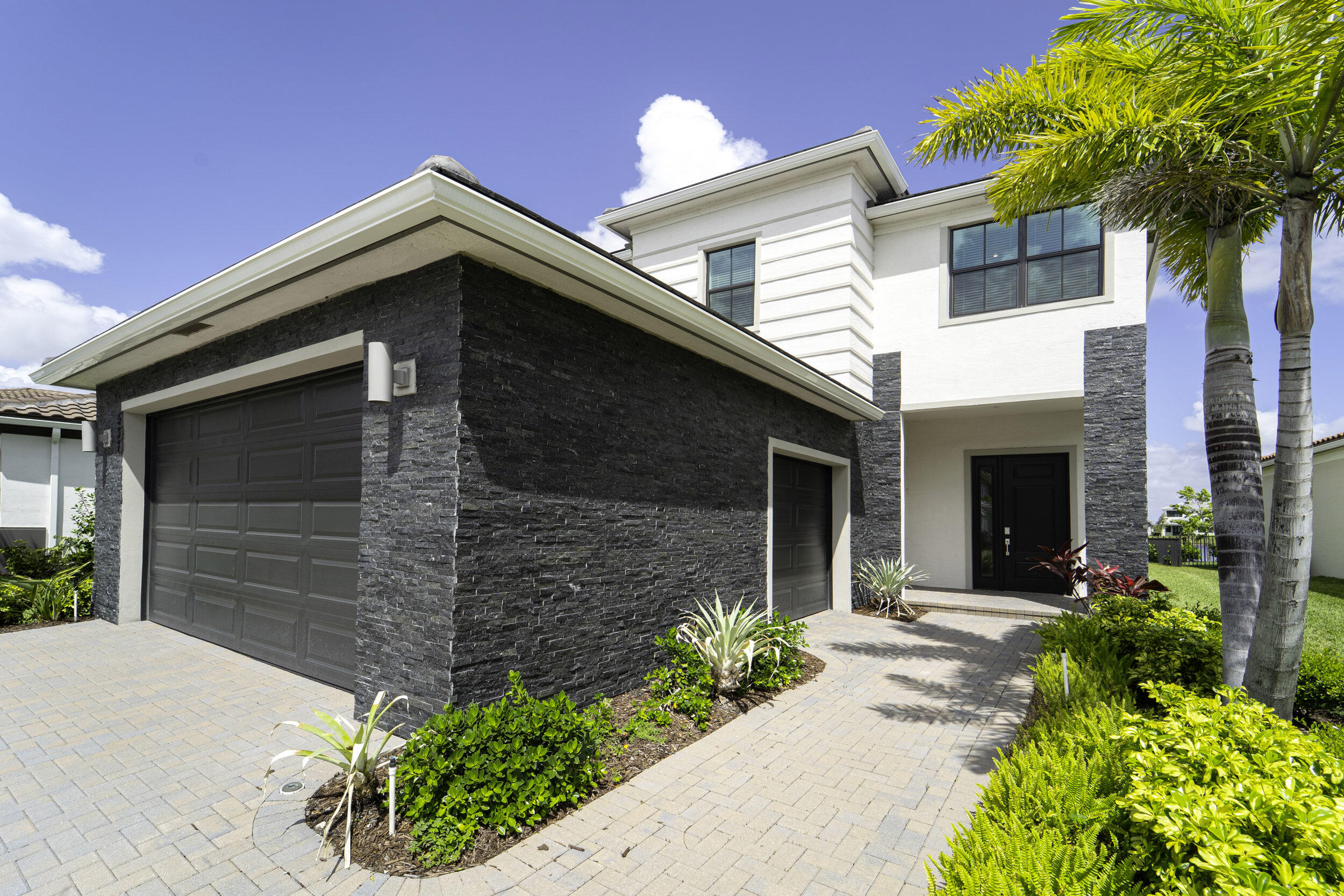 TESORO PLAT NO 20 - Residential