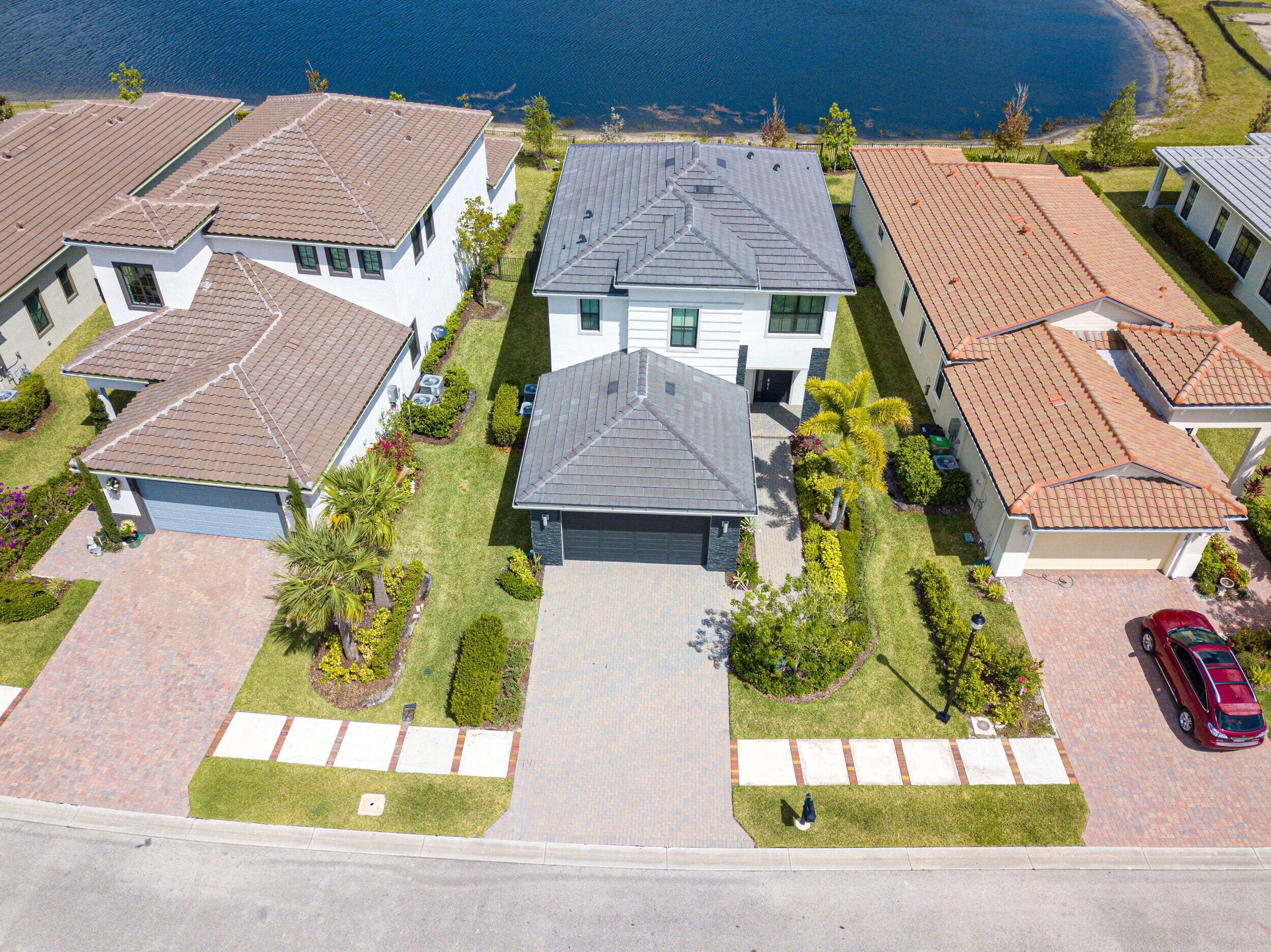 TESORO PLAT NO 20 - Residential