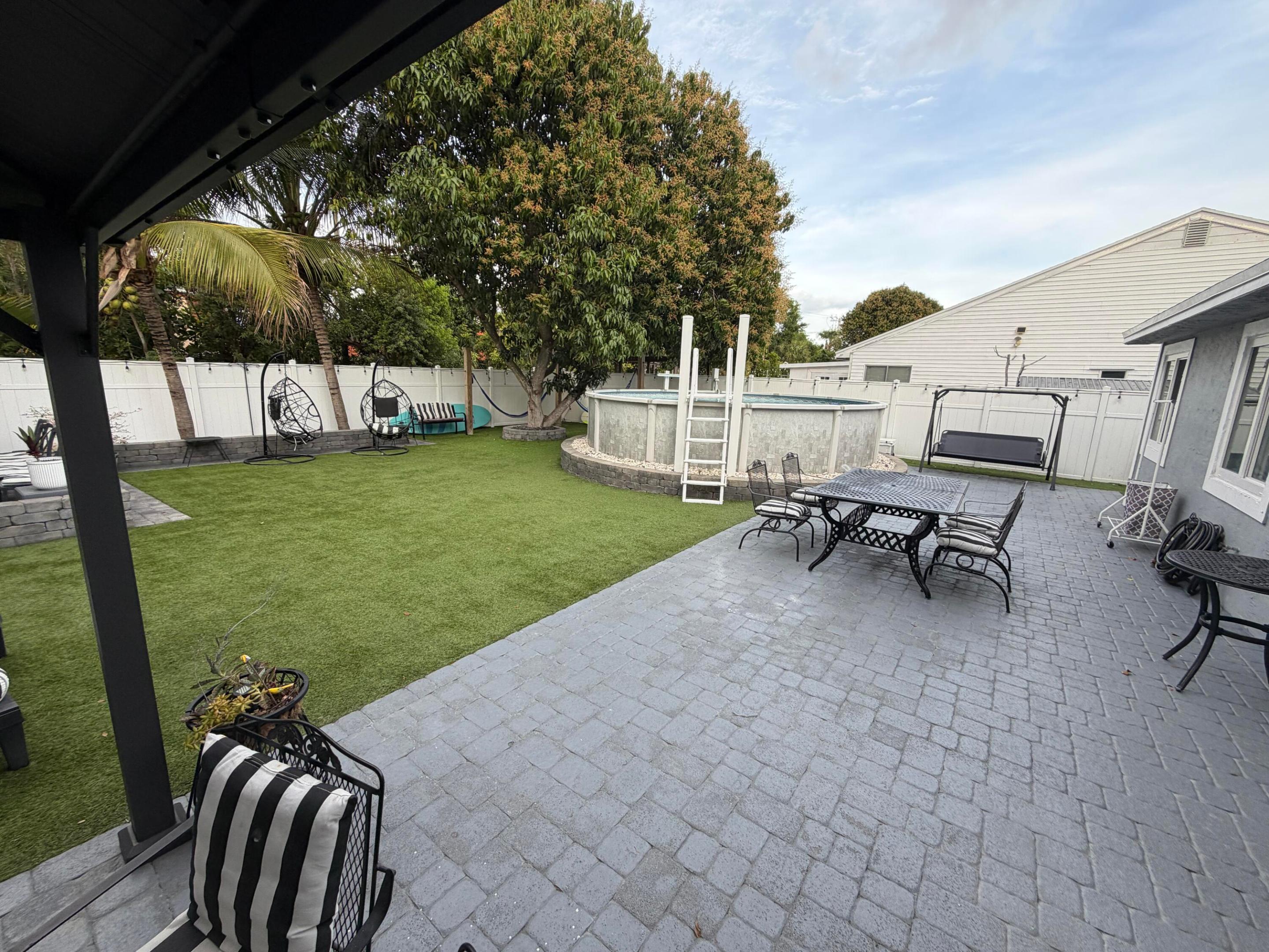 COUNTRY PARK AT BOCA RATON III - Residential