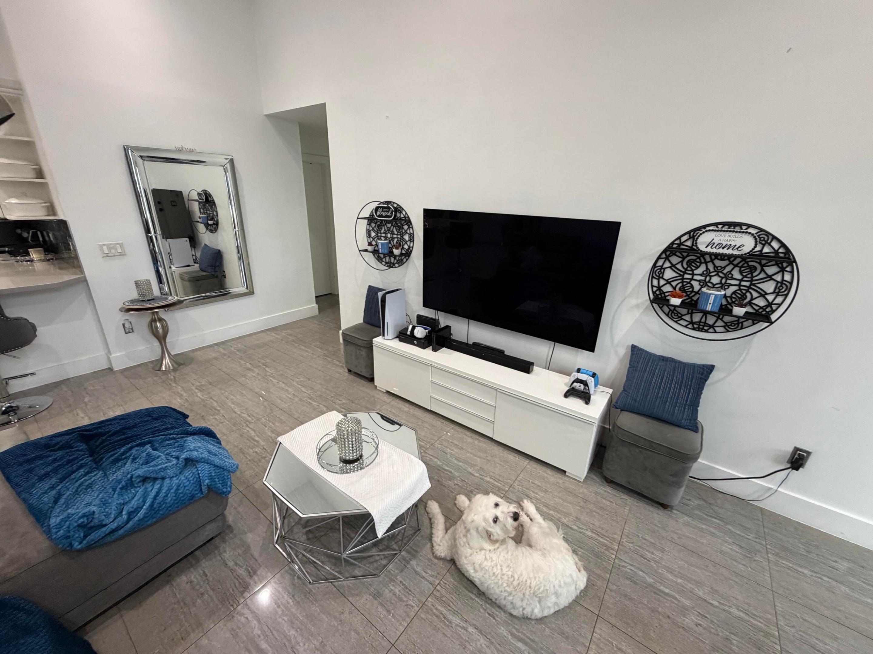 COUNTRY PARK AT BOCA RATON III - Residential