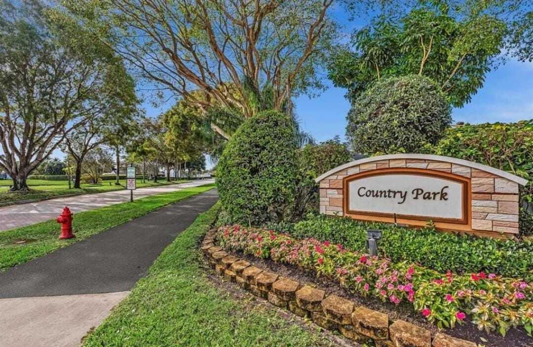COUNTRY PARK AT BOCA RATON III - Residential