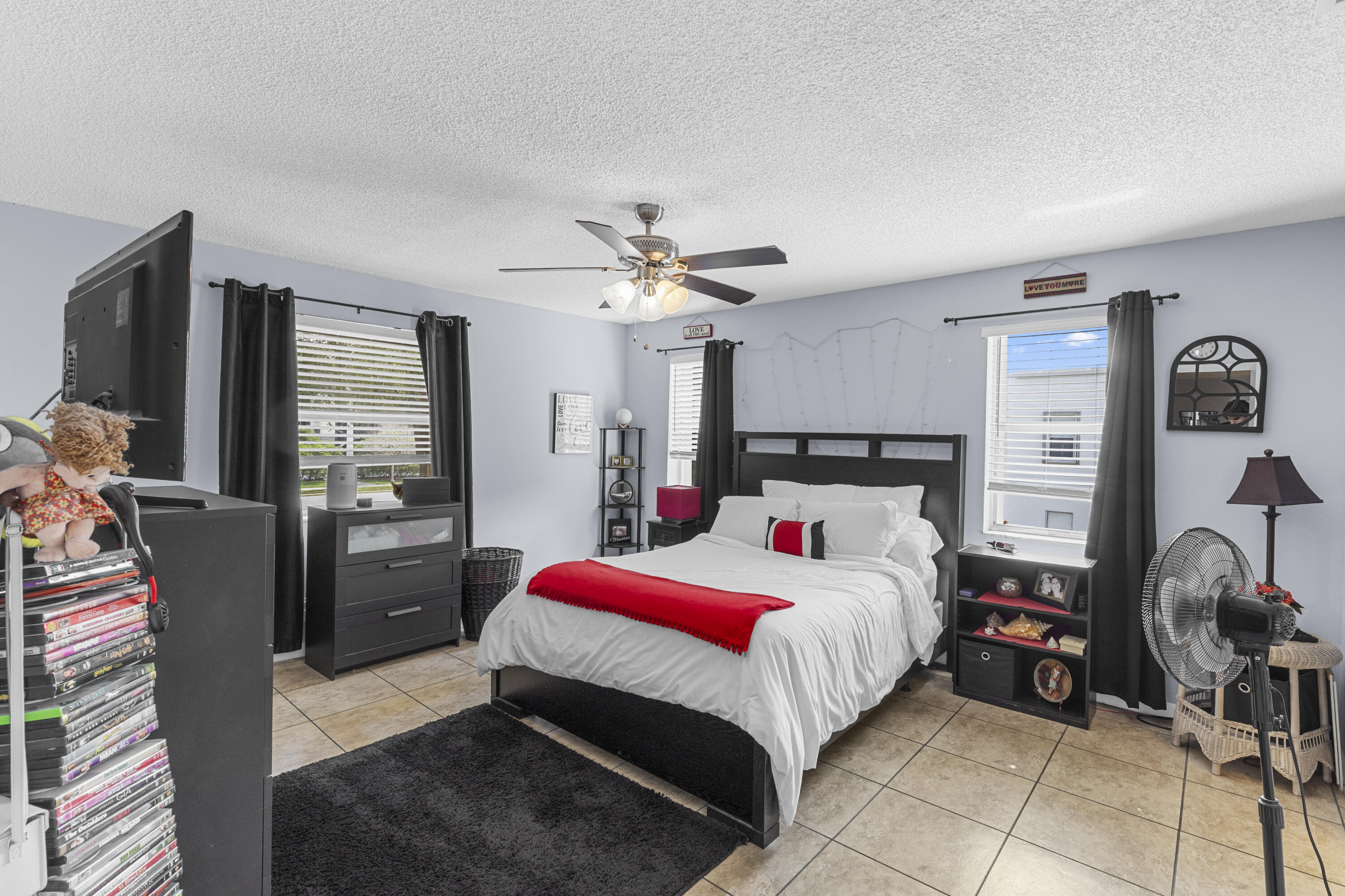 CORAL GARDENS II CONDO - Residential