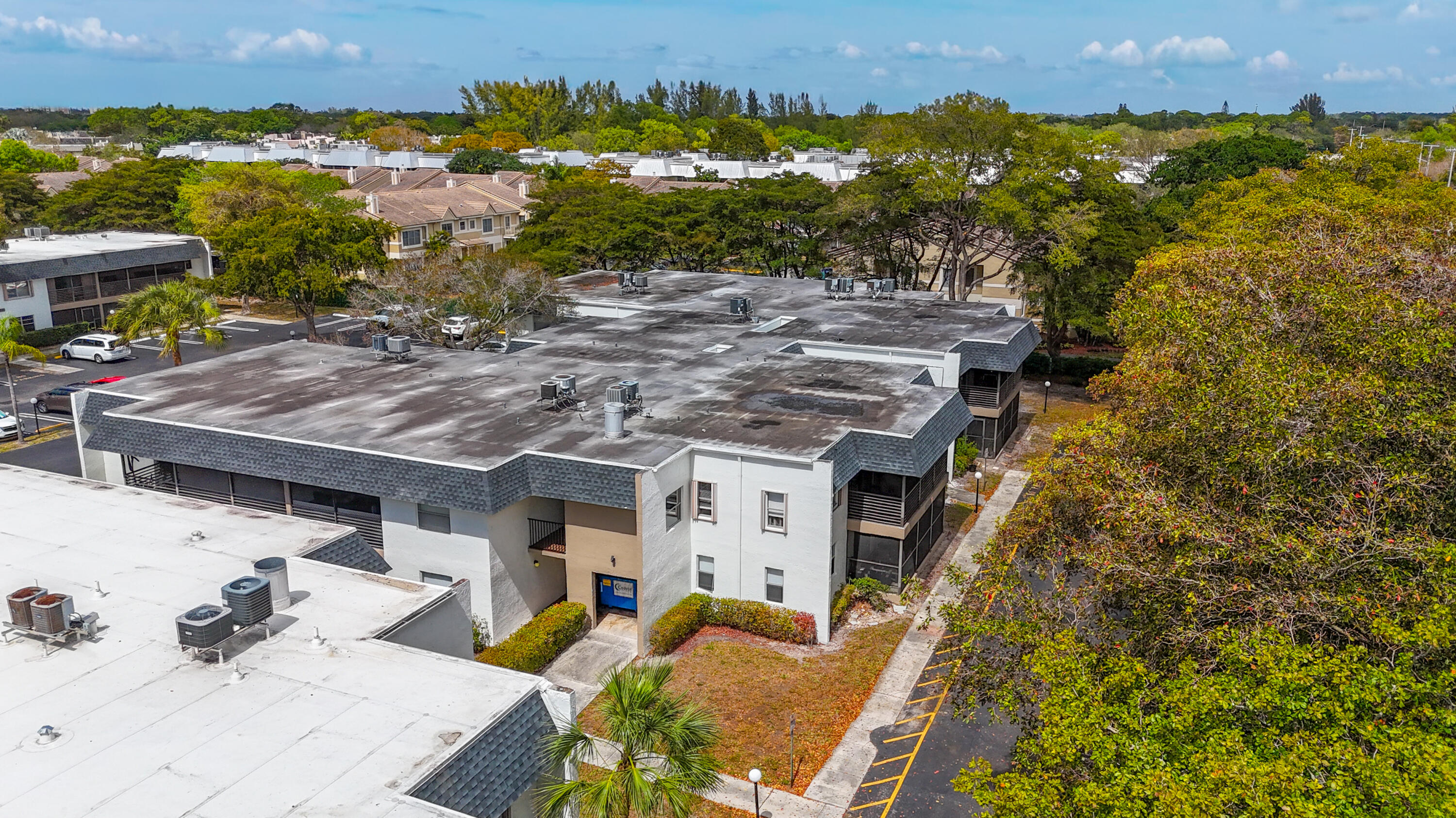 CORAL GARDENS II CONDO - Residential