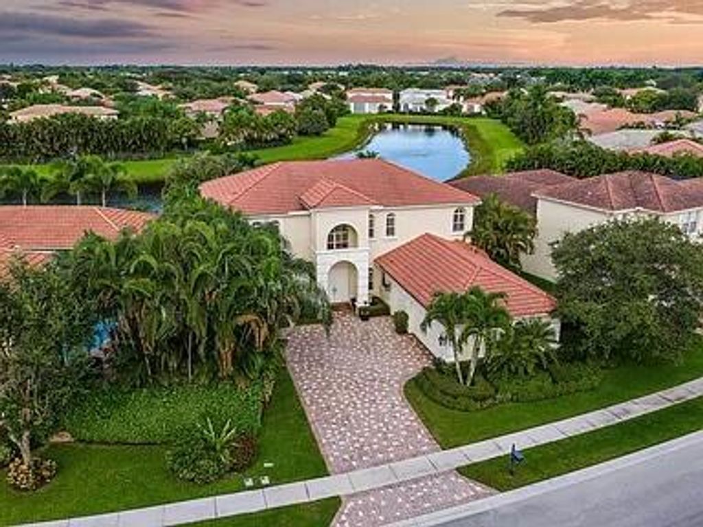 Photo of 232 Sedona Way Way, Palm Beach Gardens, FL 33418 (MLS # R10772124)