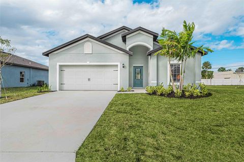 A home in Port St Lucie