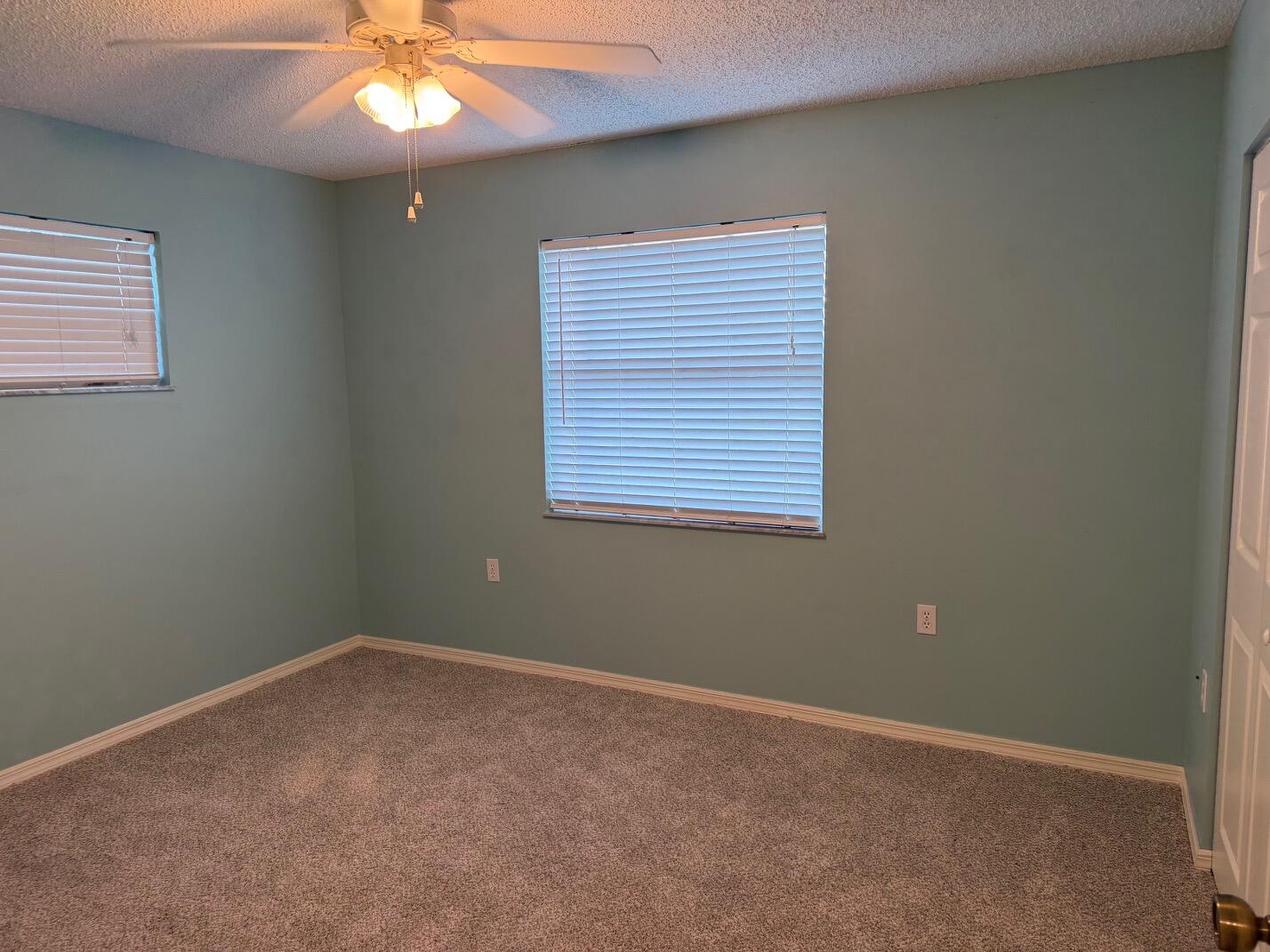 GROVE ISLE EAST CONDOMINIUM - Residential Lease