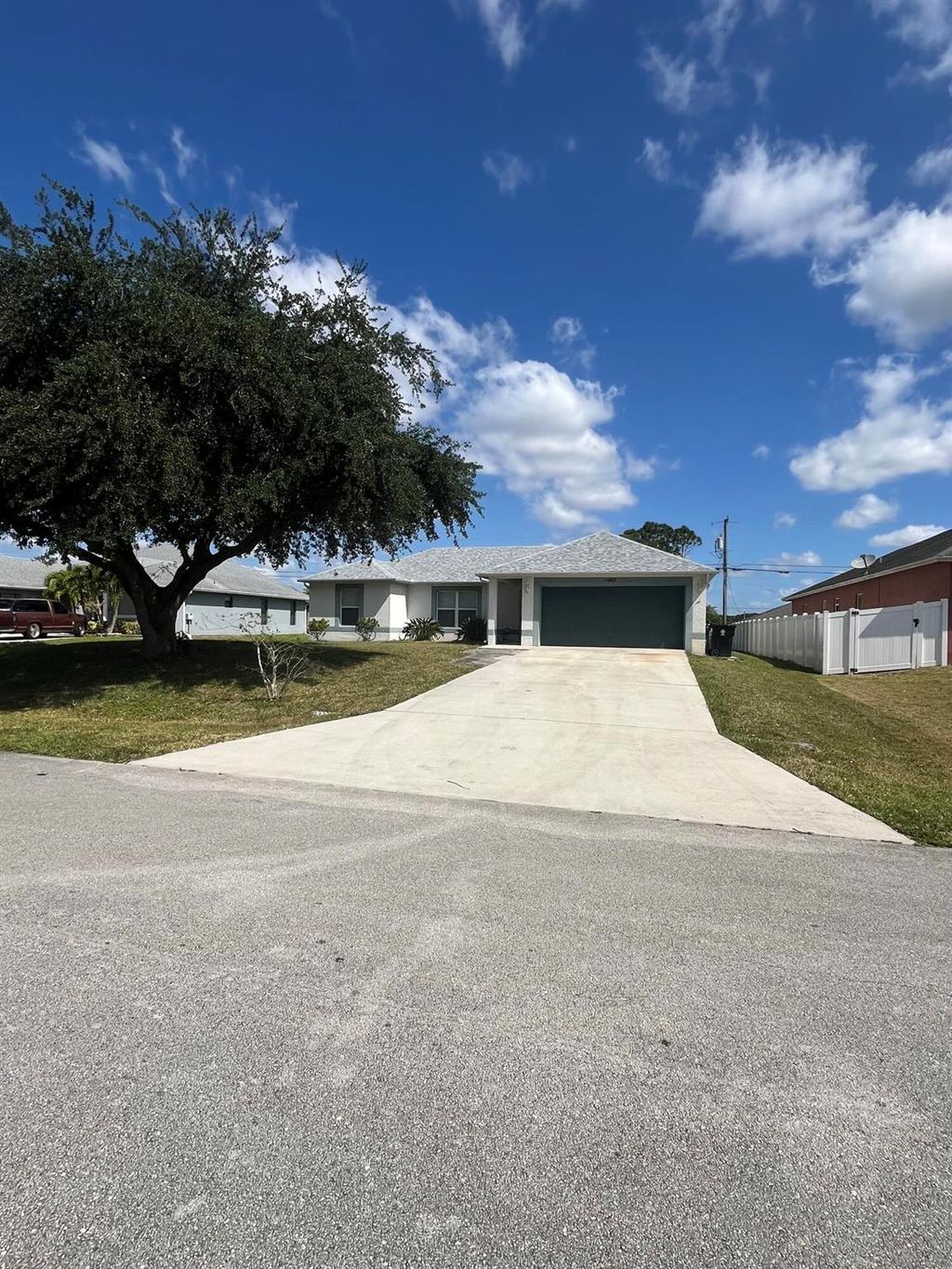 Photo of 1465 SW Kamchatka Avenue, Port Saint Lucie, FL 34953 (MLS # R10978442)