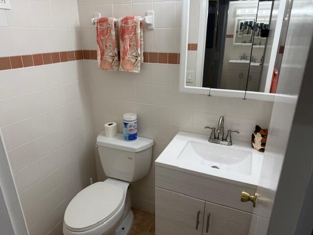 CAMBRIDGE A CONDO - Residential