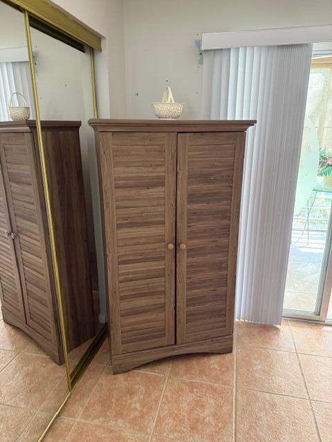 CAMBRIDGE A CONDO - Residential