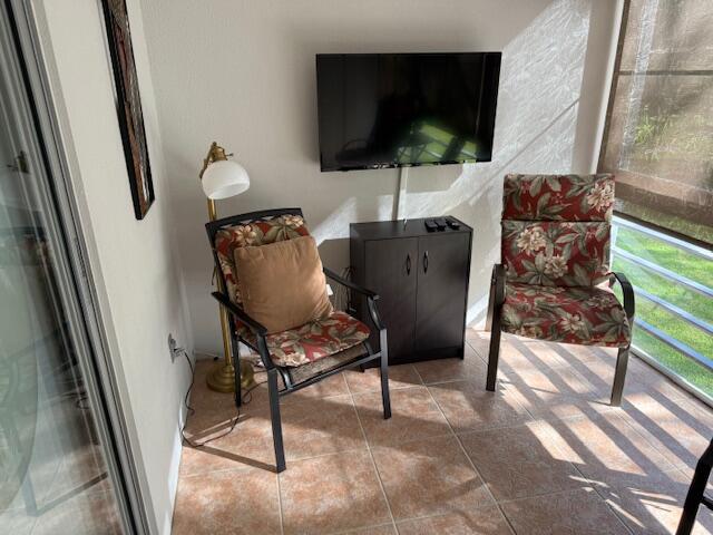 CAMBRIDGE A CONDO - Residential