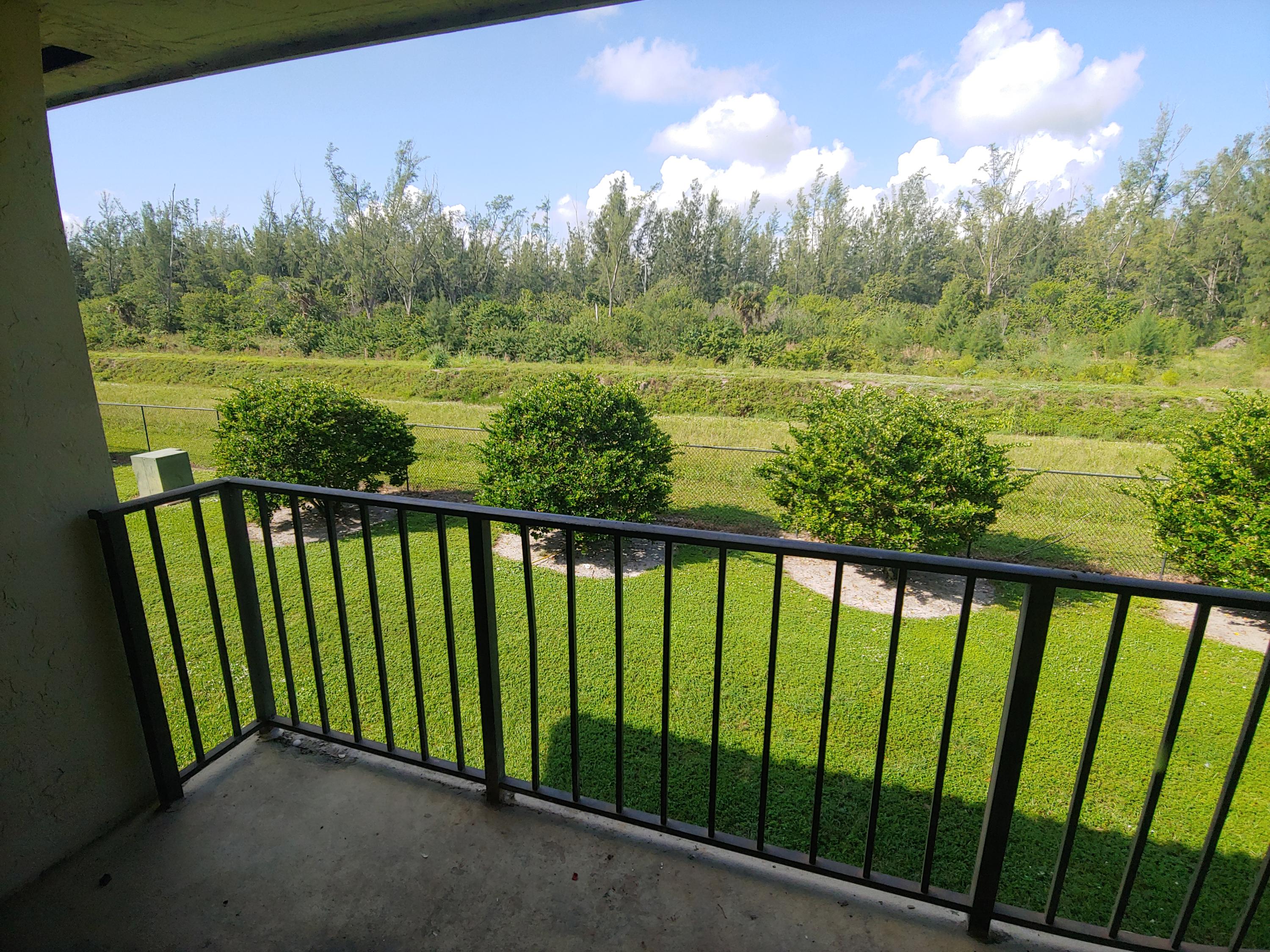 PALM BEACH PLACE CONDO - Residential Lease