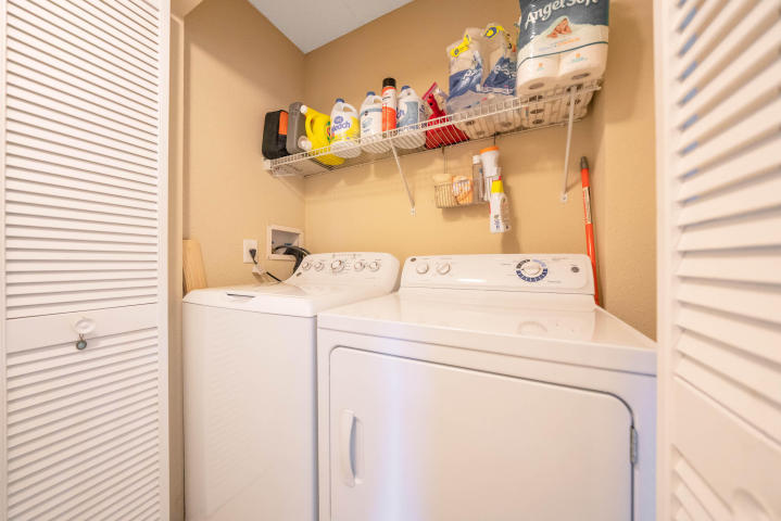 PALM BEACH PLACE CONDO - Residential Lease