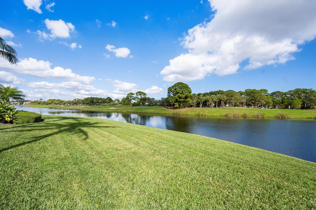LOXAHATCHEE CLUB AT MAPLE - Residential