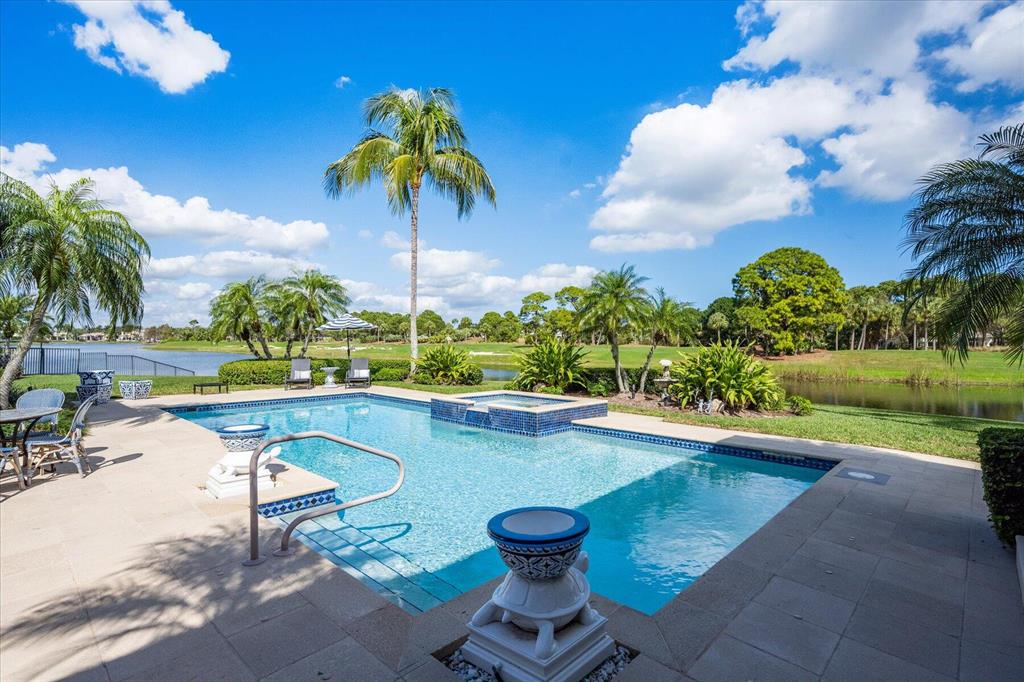 LOXAHATCHEE CLUB AT MAPLE - Residential