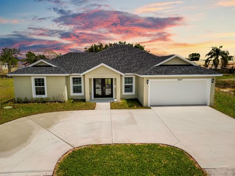 Single Family Residence in Port St Lucie FL 3517 Port St Lucie Boulevard Blvd.jpg