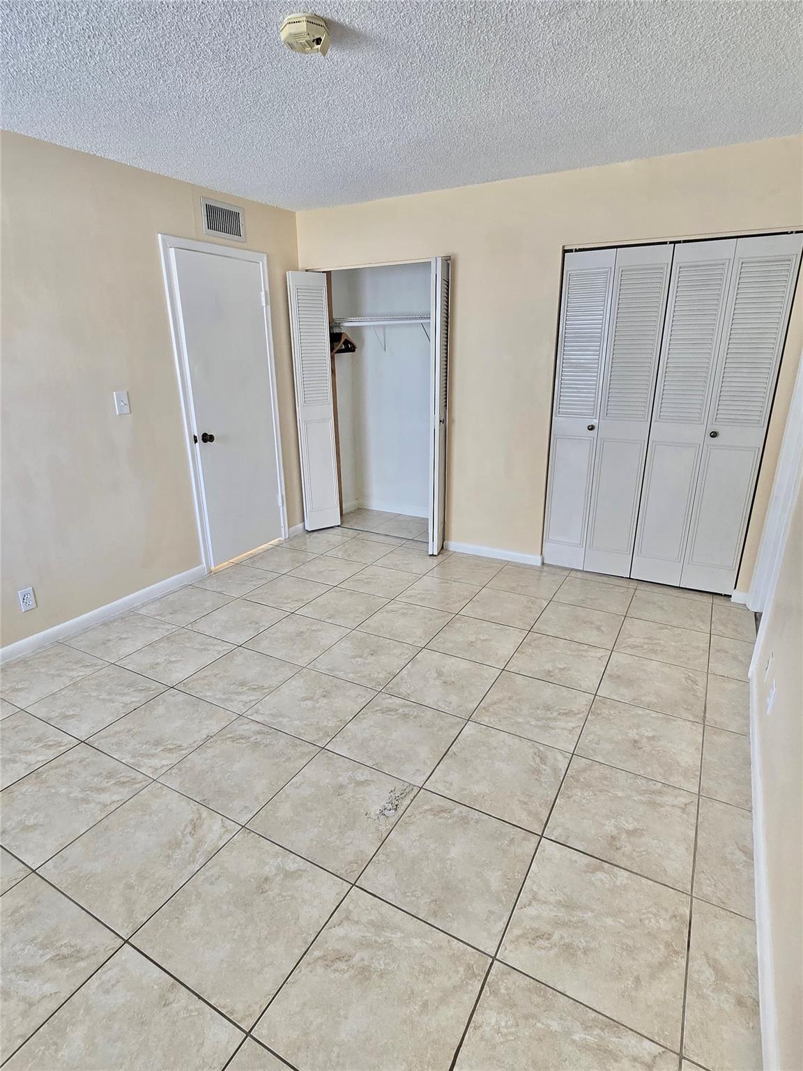 Coral Manor Apts Condo - Residential Lease