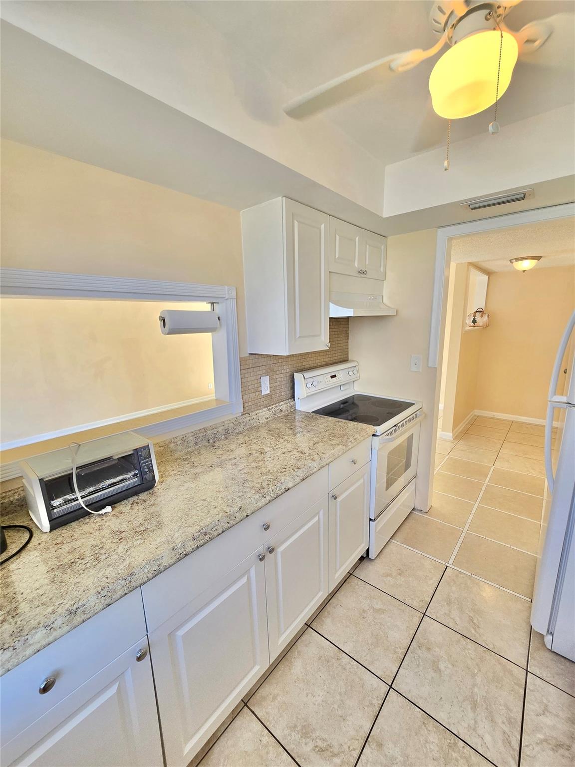 Coral Manor Apts Condo - Residential Lease