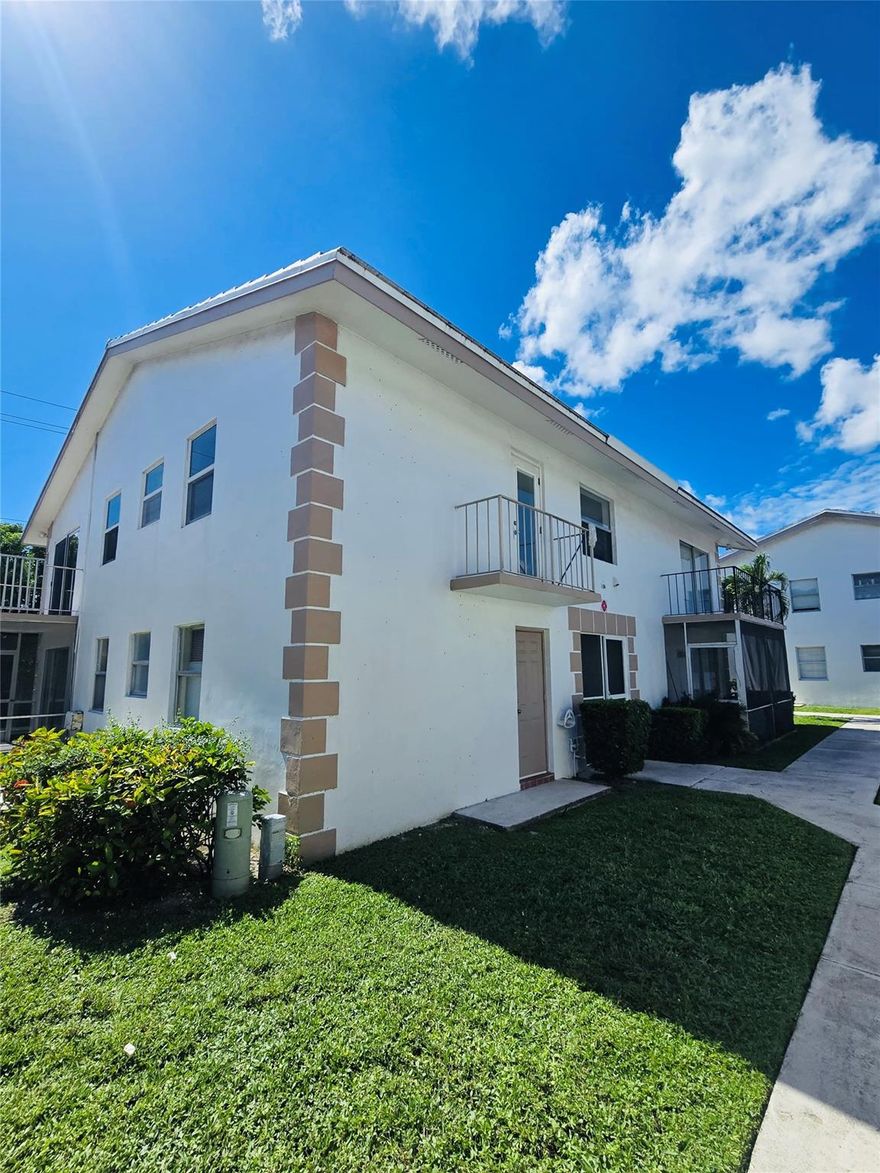 Neat and clean 1st-floor 1-bedroom corner unit with a private balcony in a small, quiet complex, away from traffic. This updated, spacious unit features tile flooring throughout, fresh paint, central A/C, and is ideal for responsible, organized individuals. Located East of I-95, the property is in a prime location close to the beach, shopping centers, houses of worship, major roads, and other everyday amenities. The community offers a refreshing pool, on-site laundry, and well-maintained grounds. Fast approval process. Contact us today