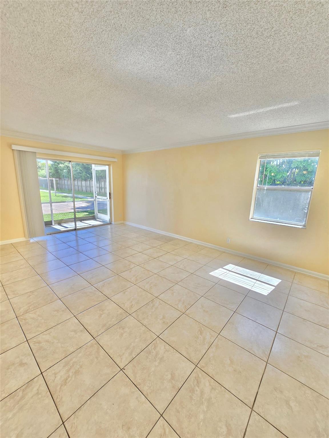Coral Manor Apts Condo - Residential Lease