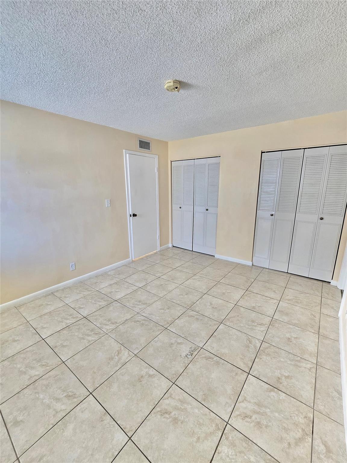 Coral Manor Apts Condo - Residential Lease