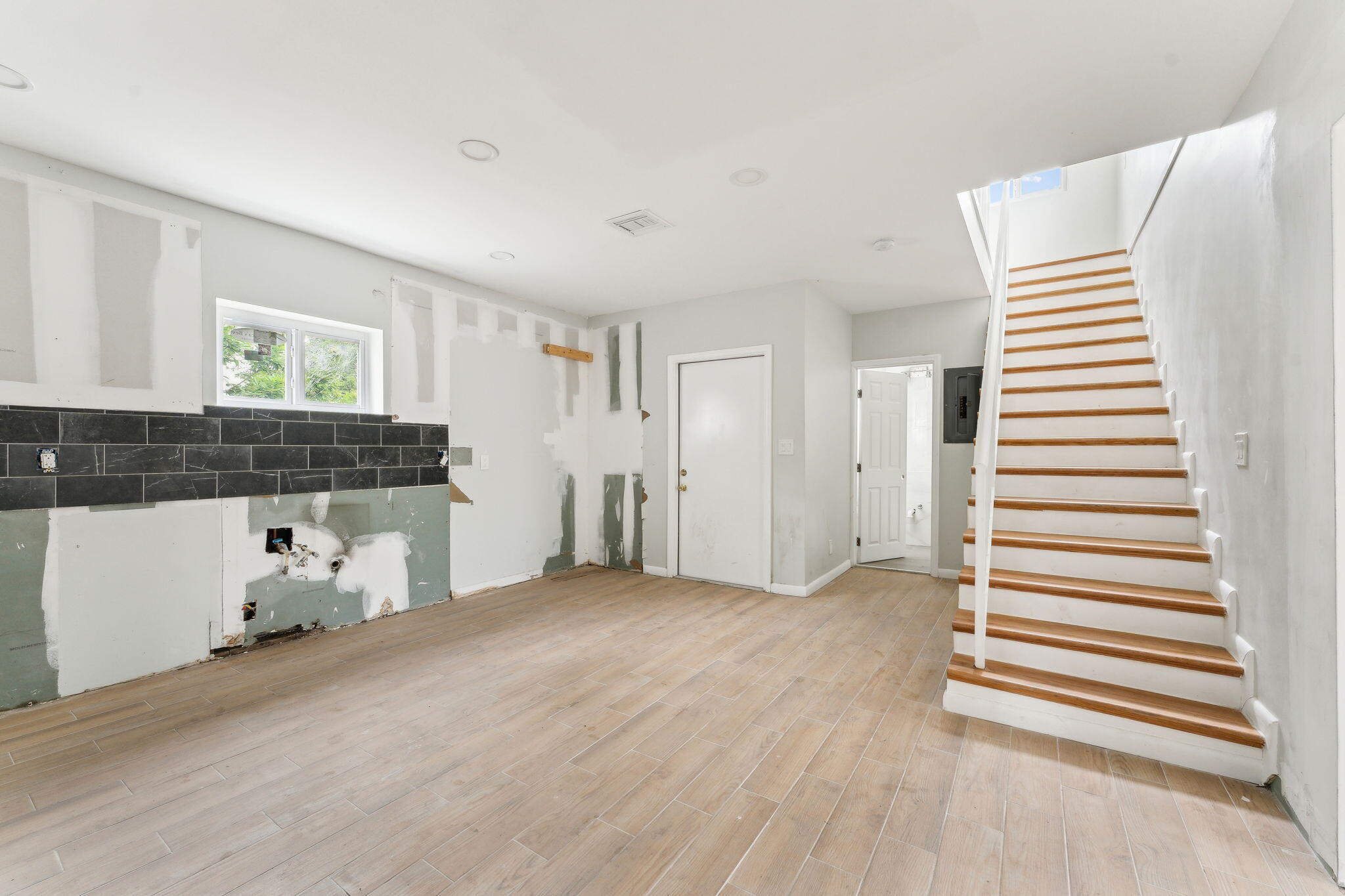 NORTH BROWARD HIGHLANDS SEC 2 - Residential