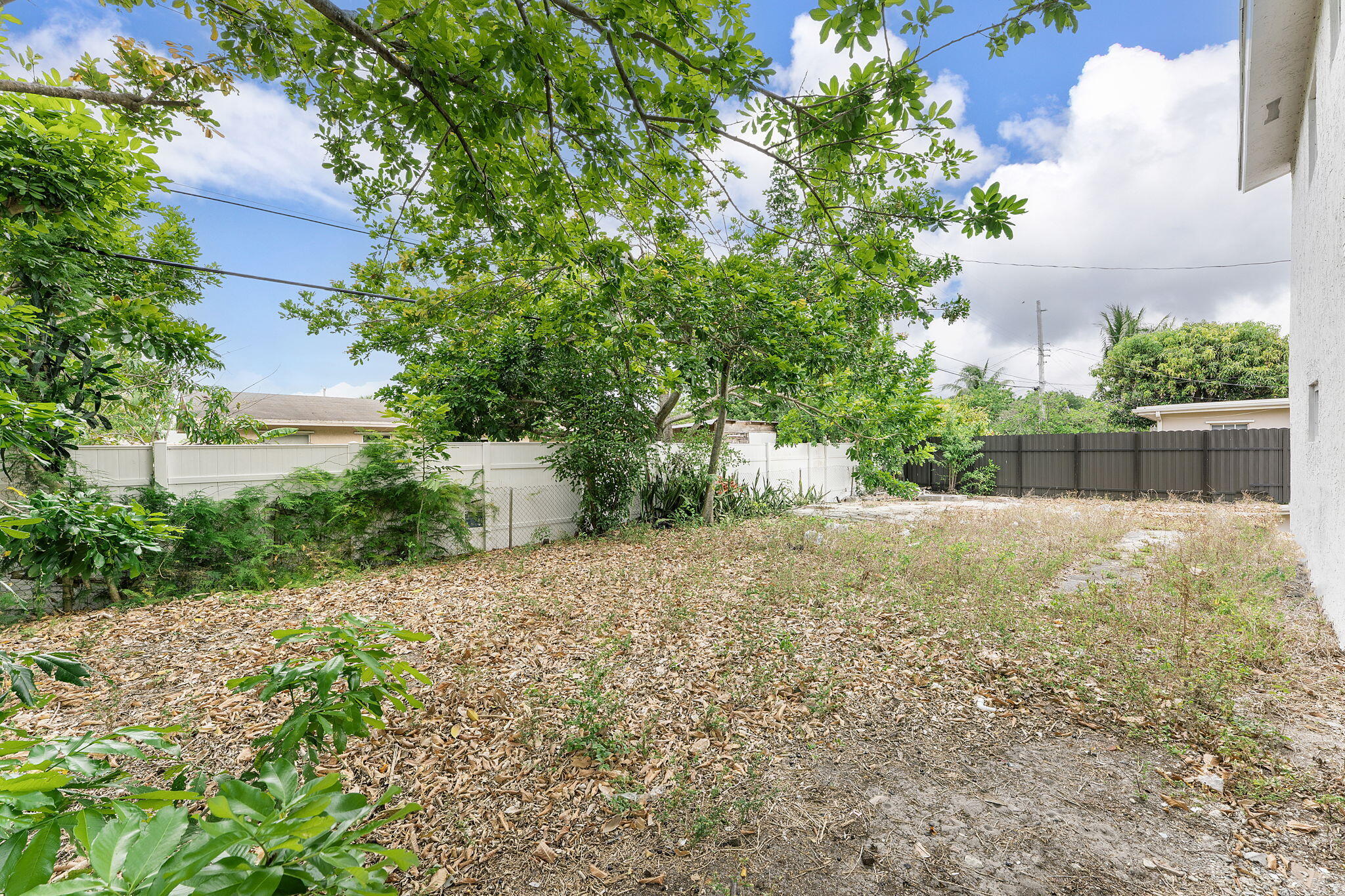 NORTH BROWARD HIGHLANDS SEC 2 - Residential