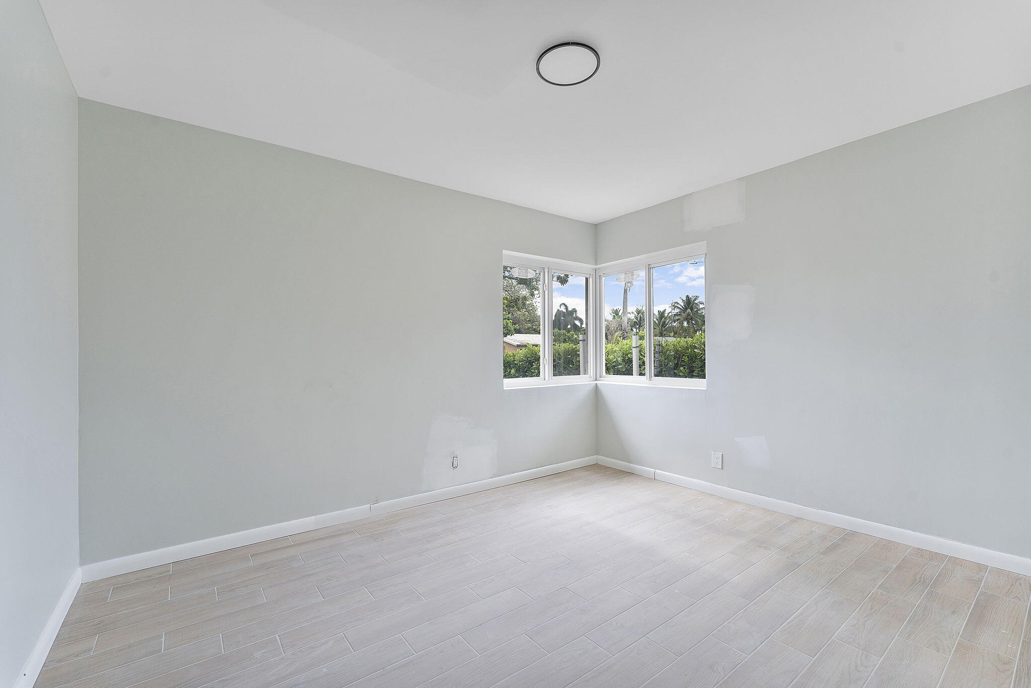 NORTH BROWARD HIGHLANDS SEC 2 - Residential