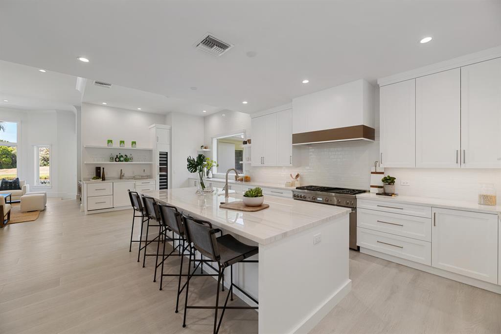 FAIRWAY ISLAND - Residential