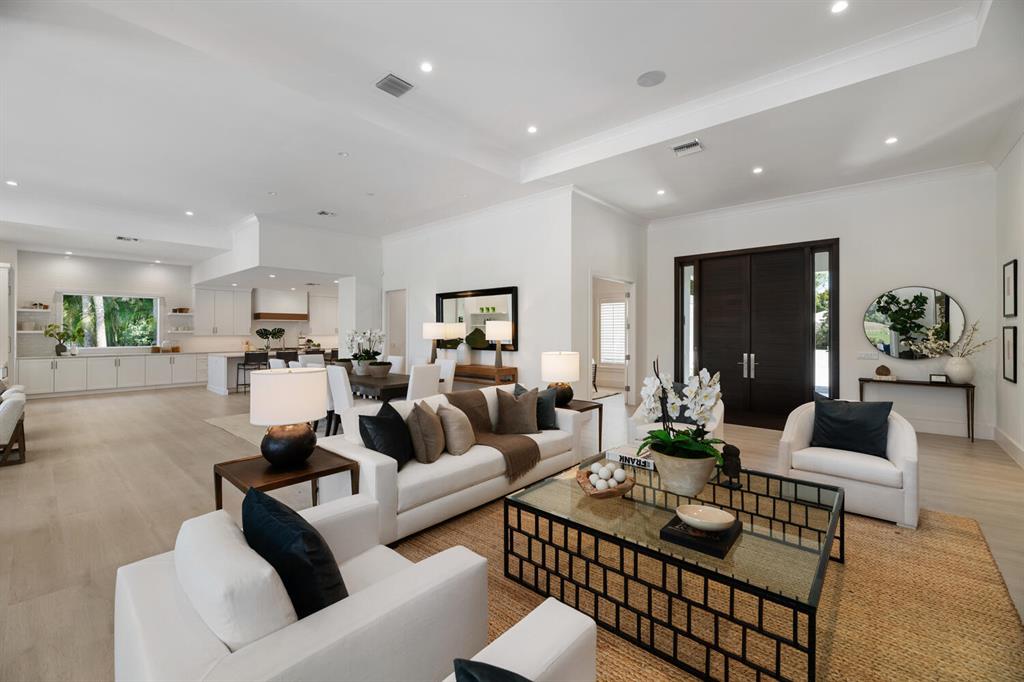 FAIRWAY ISLAND - Residential