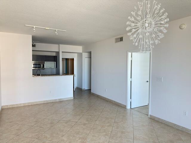 CITYPLACE SOUTH TOWER CONDO - Residential Lease