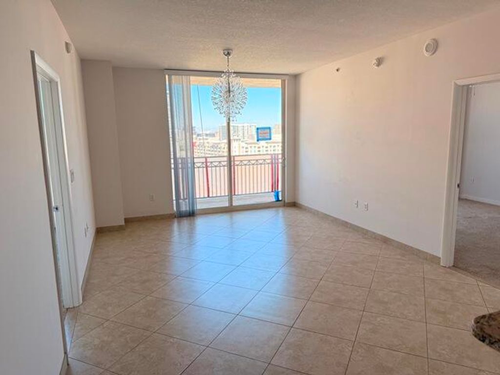 Photo of 550 Okeechobee Boulevard #1506, West Palm Beach, FL 33401 (MLS # R11166100)