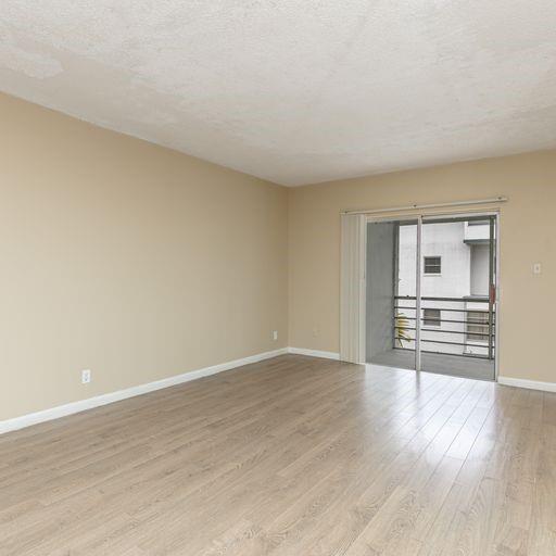2060 NW 48th Ter 310