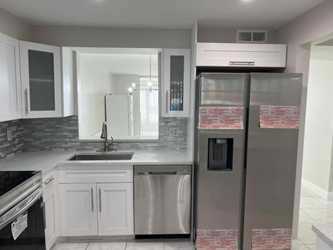Property photo of 24 Abbey Lane 204, Delray Beach, FL 33446