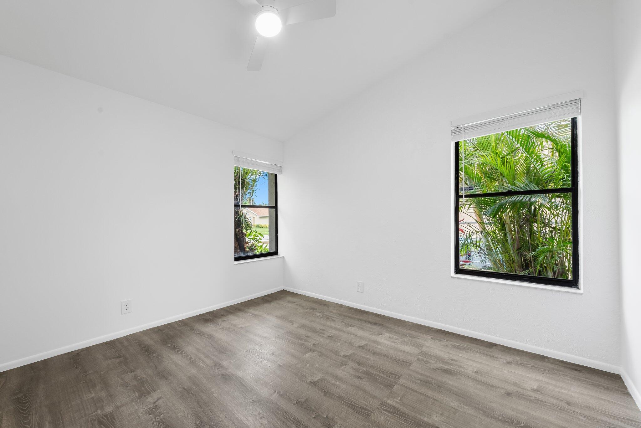 AMERICAN HOMES - Residential Lease