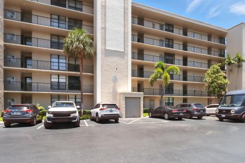 6 Royal Palm 105 Way 105 Boca Raton FL 33432