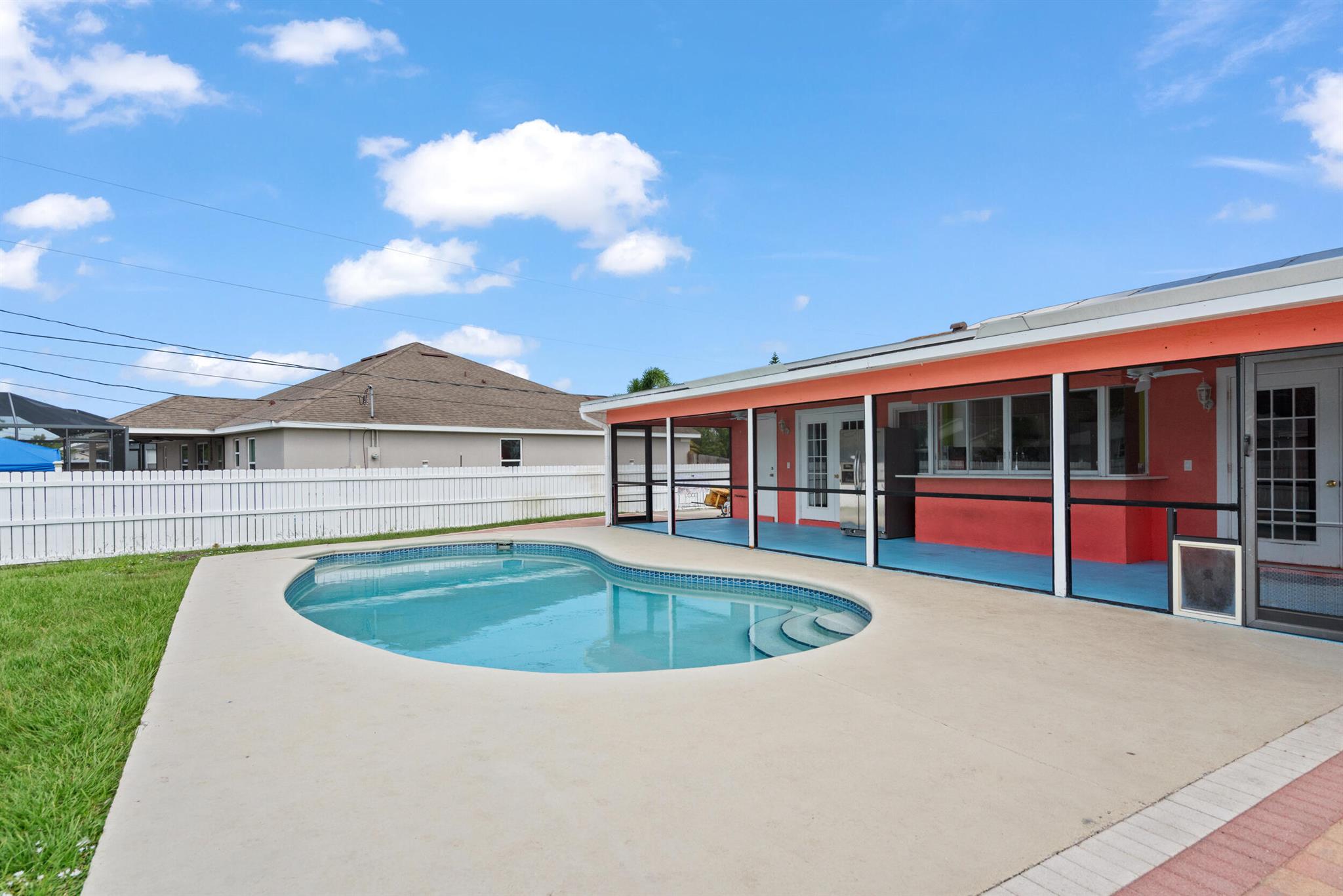 PORT ST LUCIE SECTION 13 - Residential