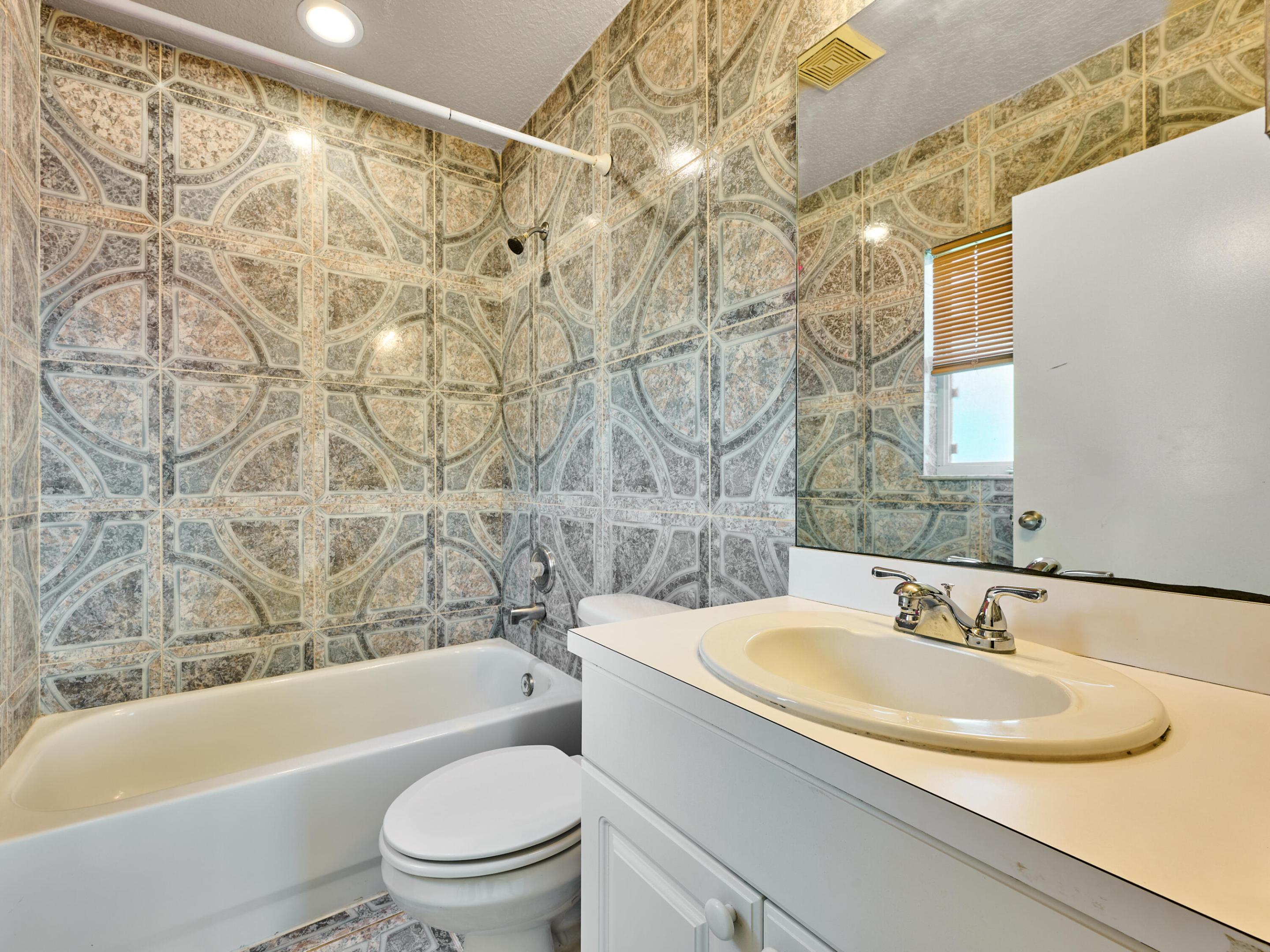 EAST RIDGE - Residential