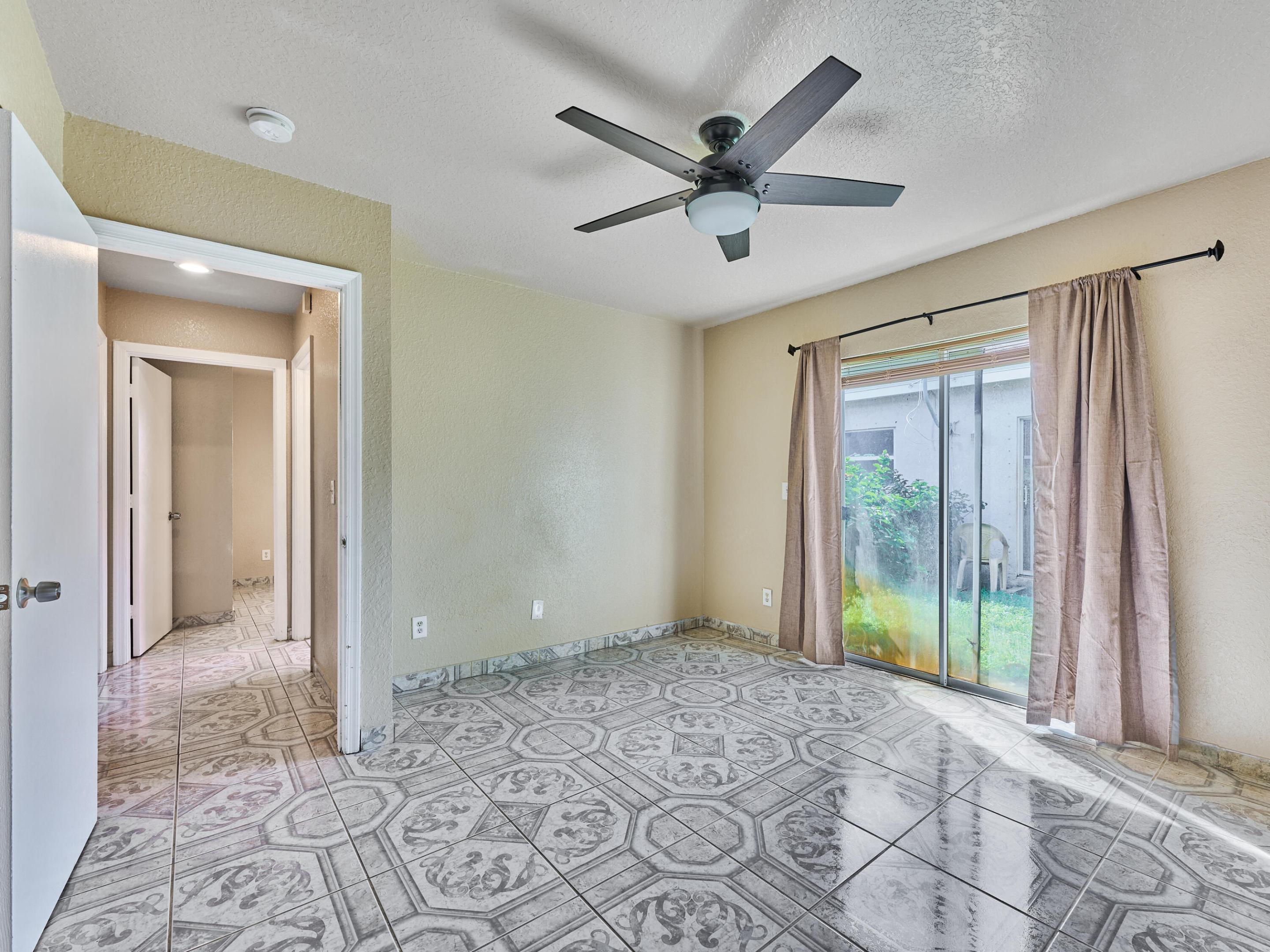 EAST RIDGE - Residential