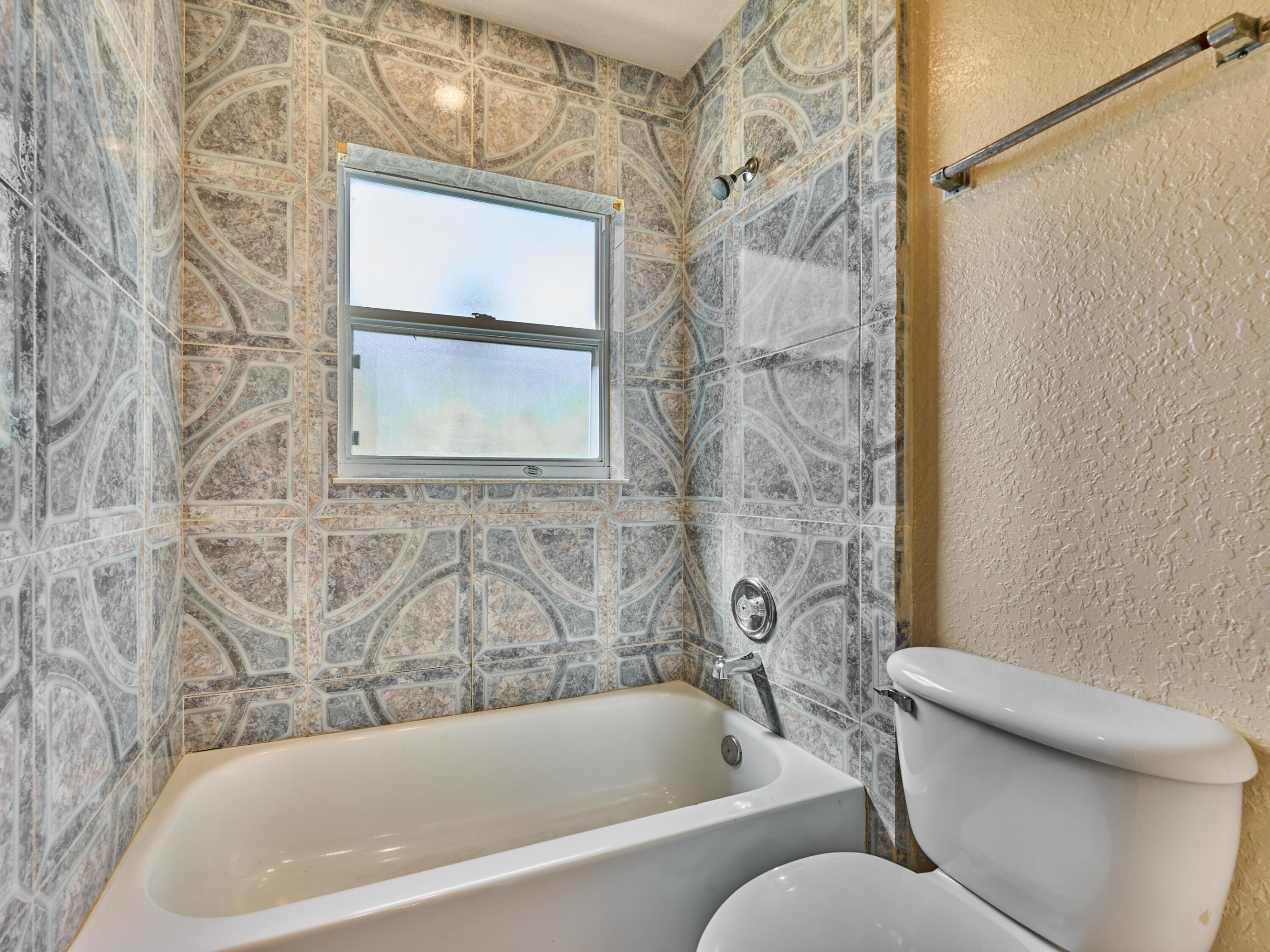 EAST RIDGE - Residential