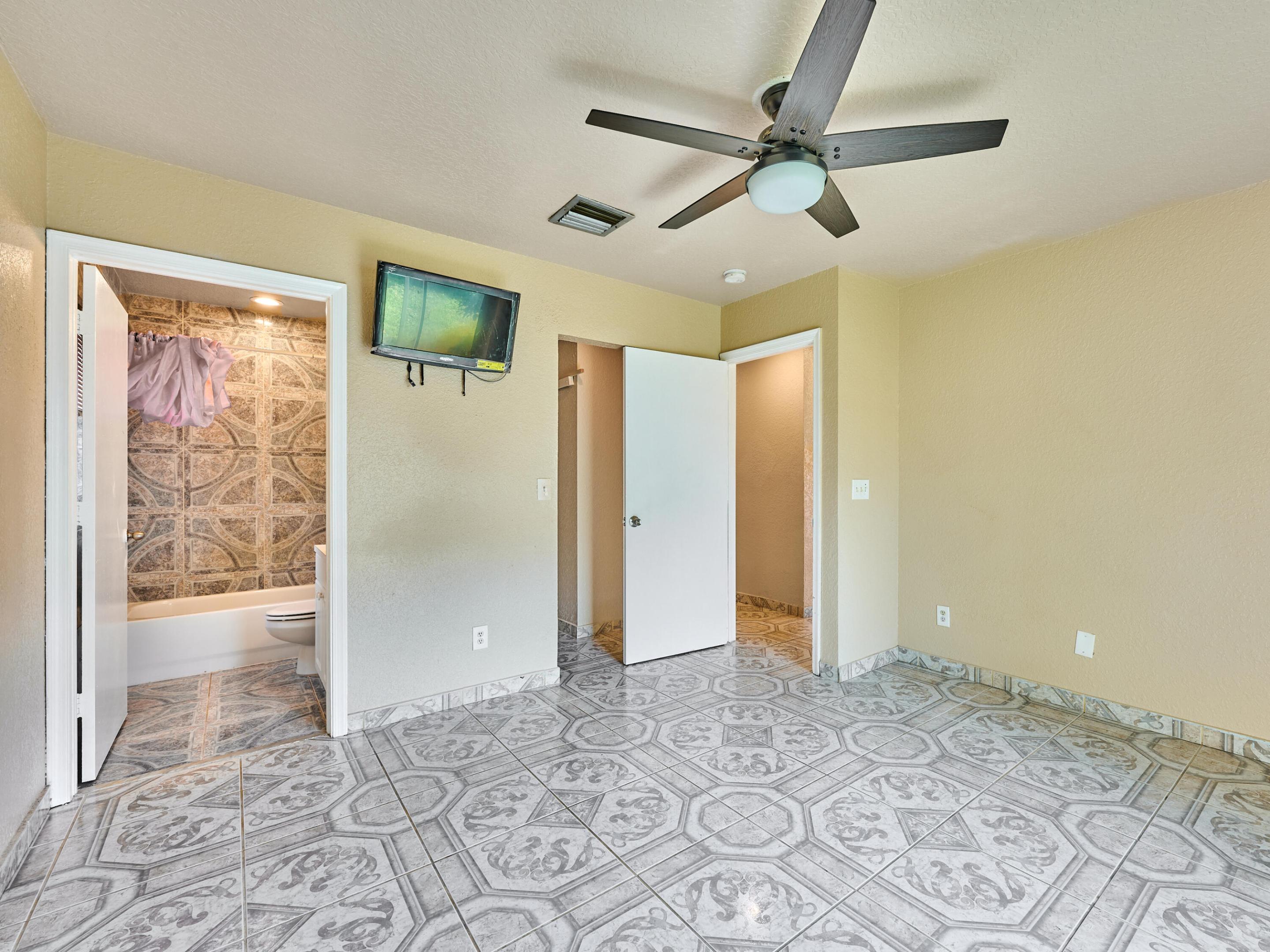 EAST RIDGE - Residential