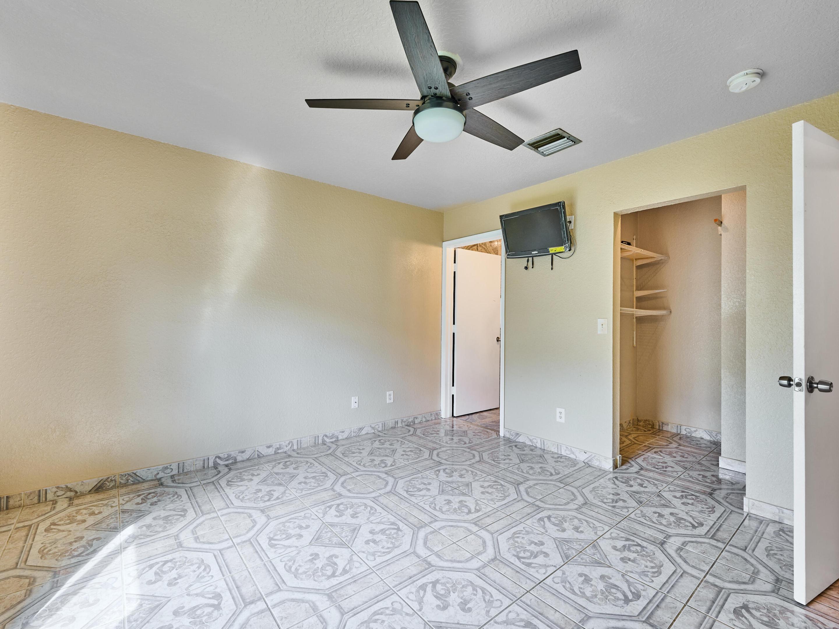 EAST RIDGE - Residential