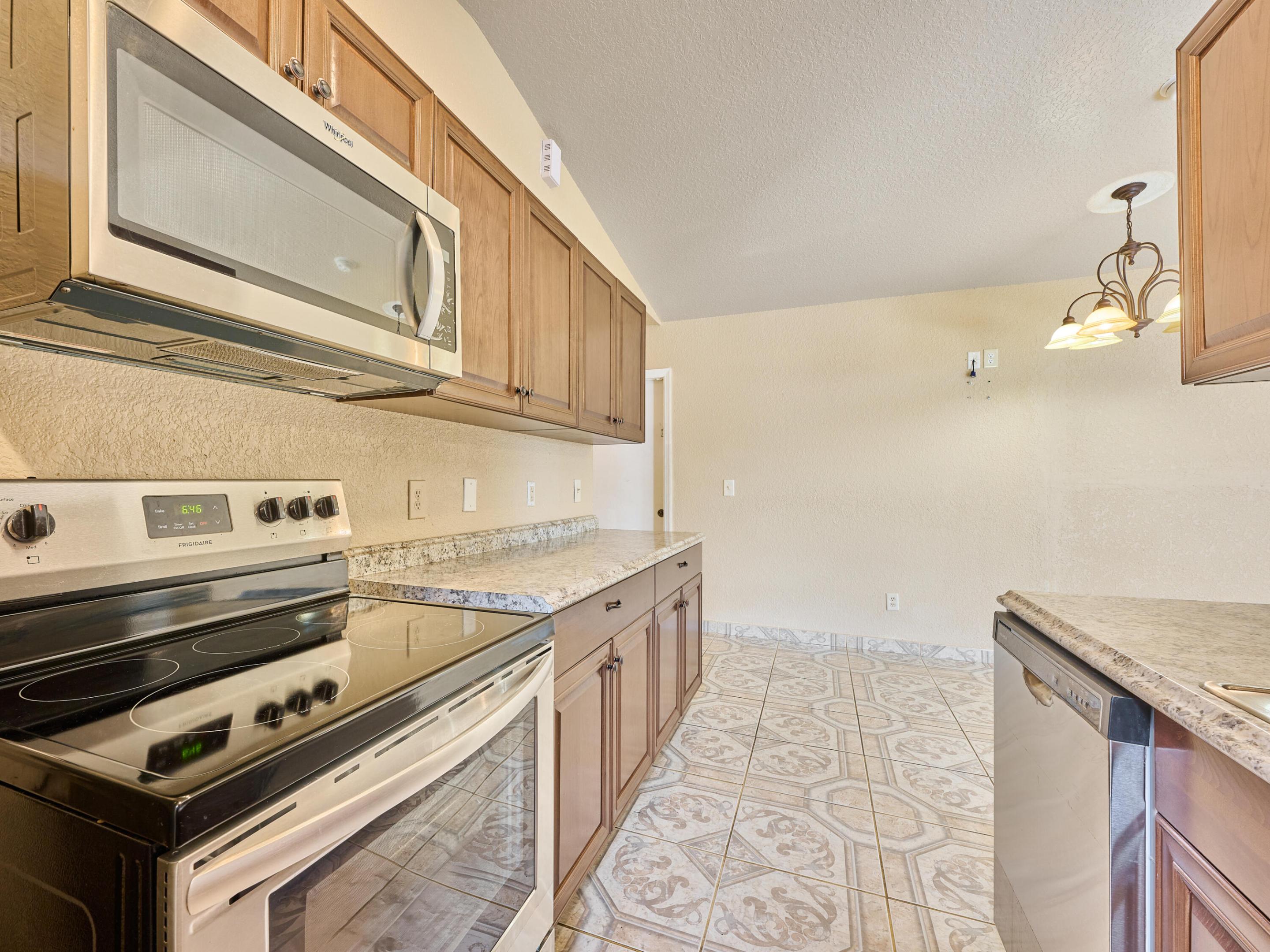 EAST RIDGE - Residential