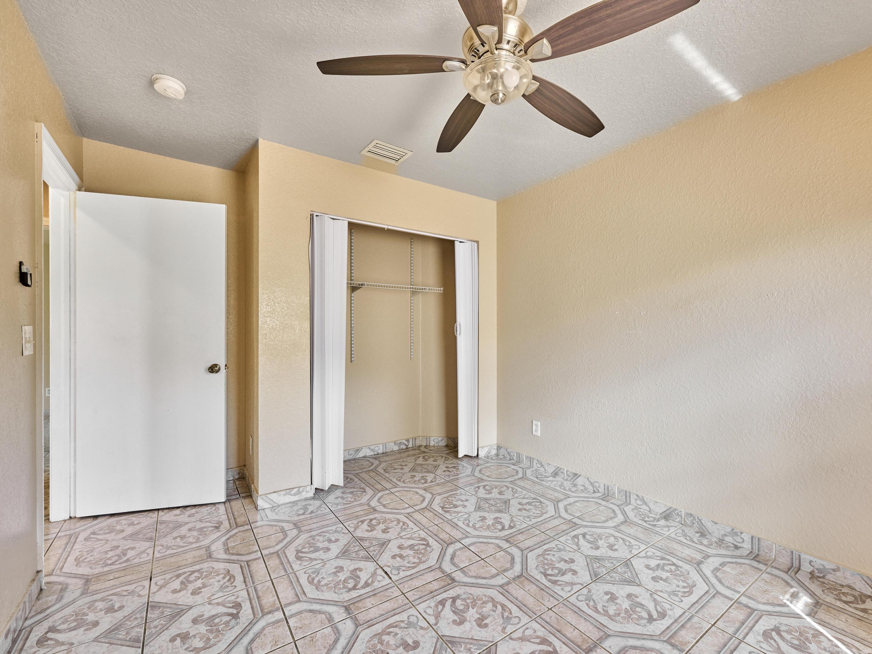 EAST RIDGE - Residential