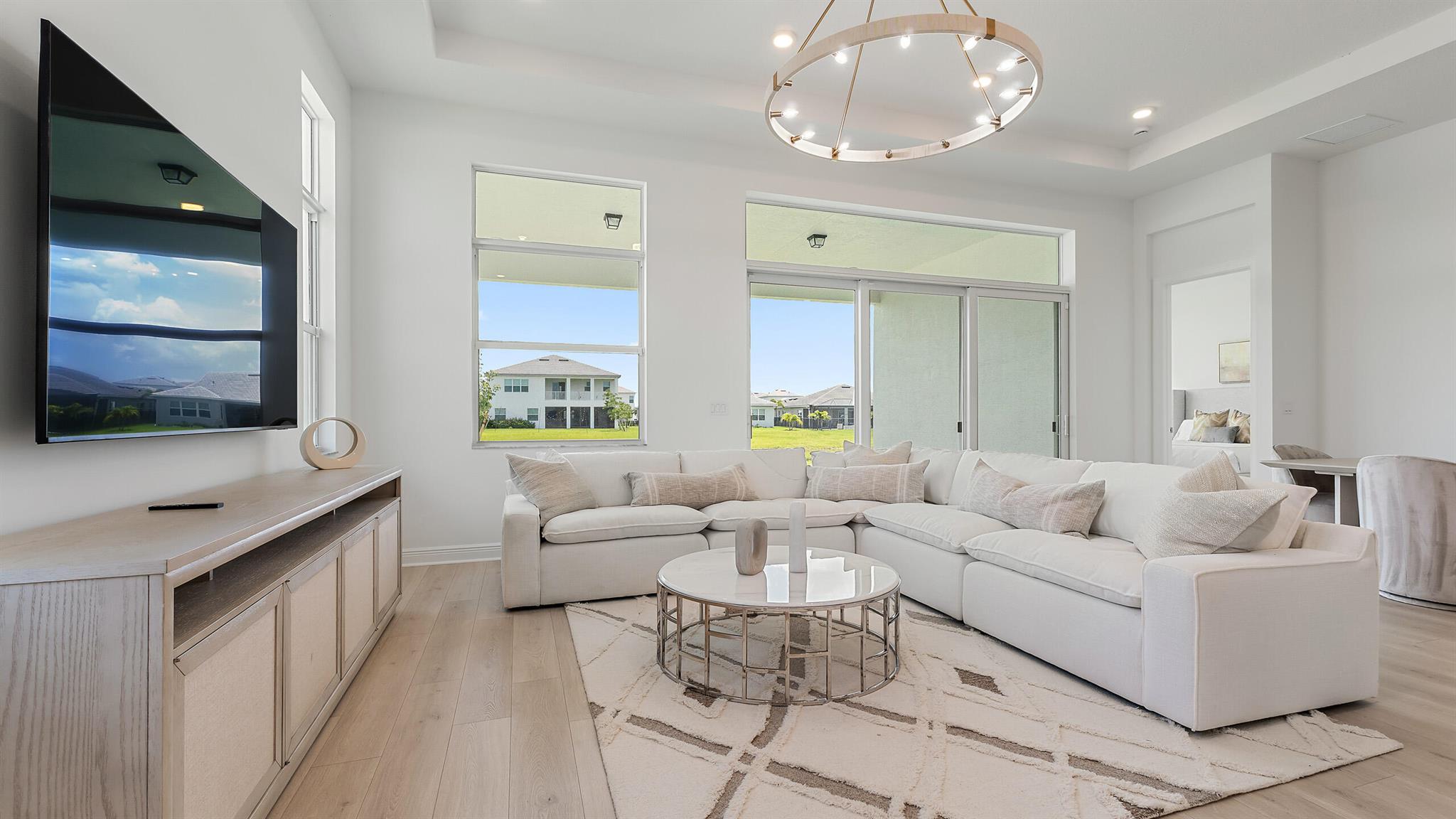 CRESSWIND PALM BEACH - Residential