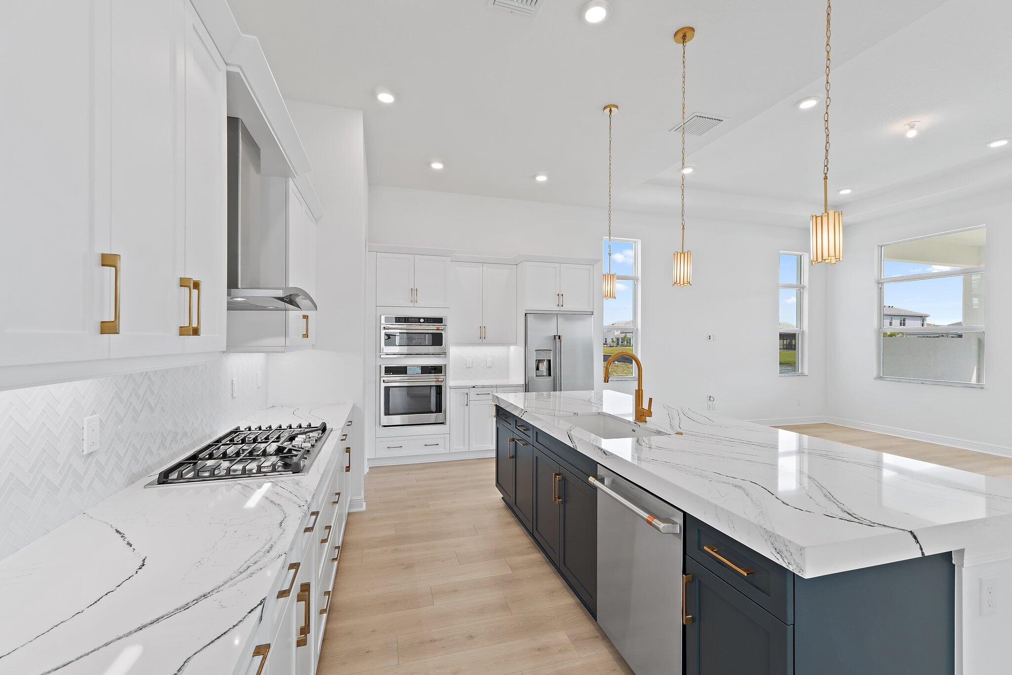 4919 Rivo Alto Circle