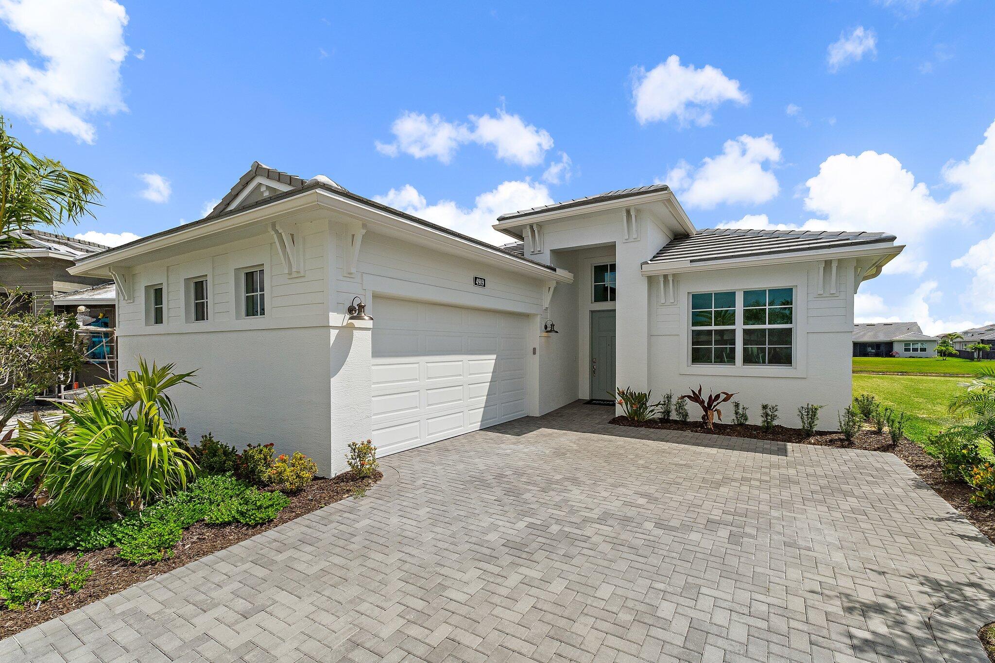 4919 Rivo Alto Circle