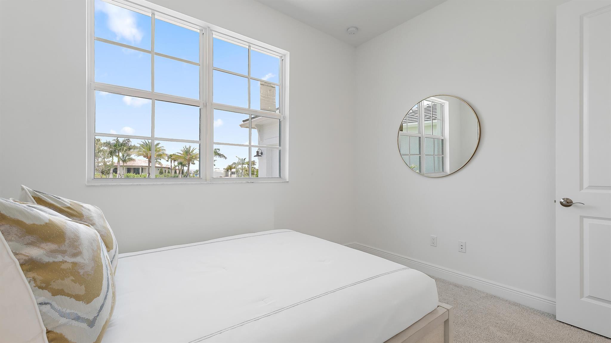 CRESSWIND PALM BEACH - Residential