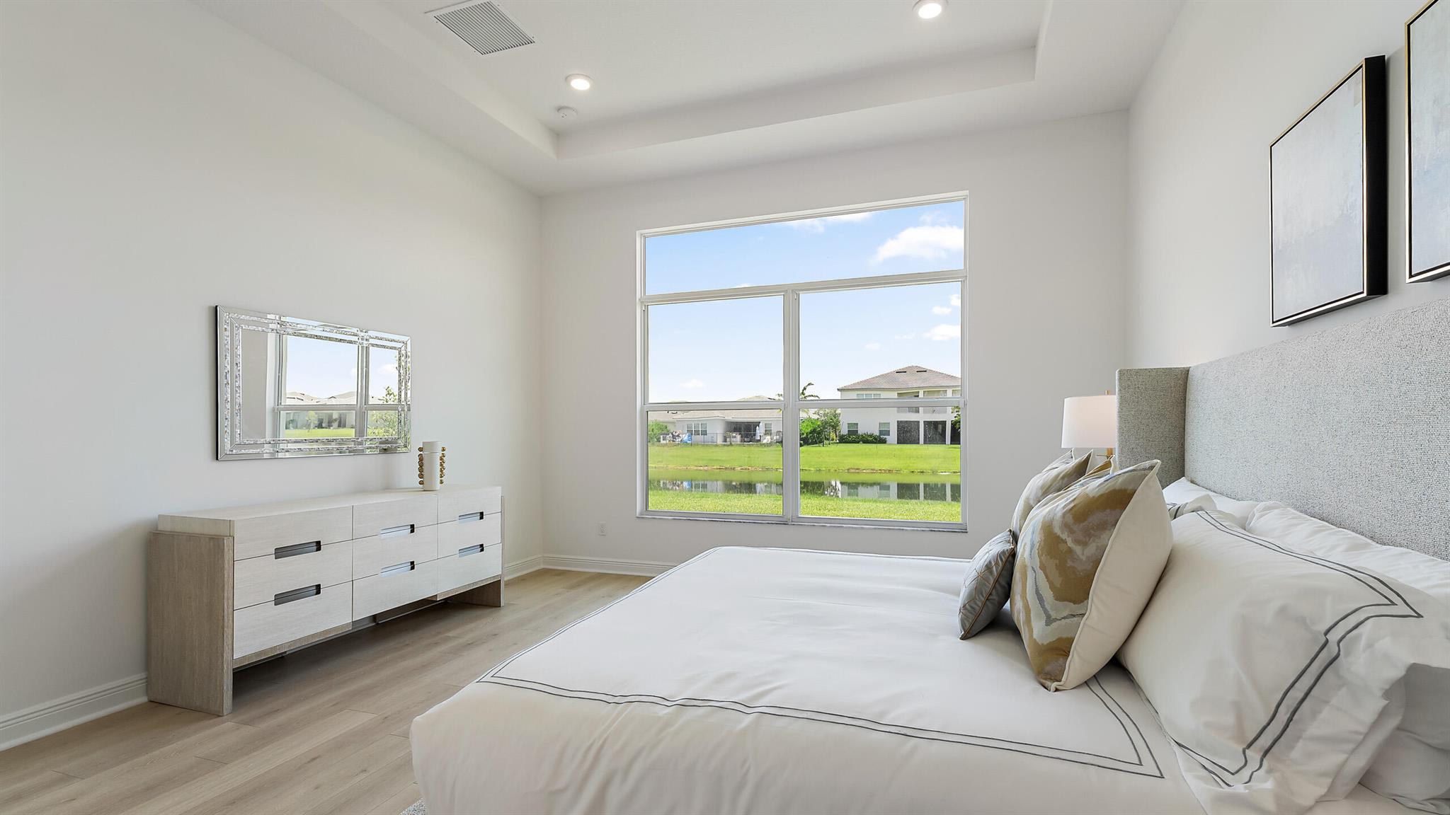 CRESSWIND PALM BEACH - Residential