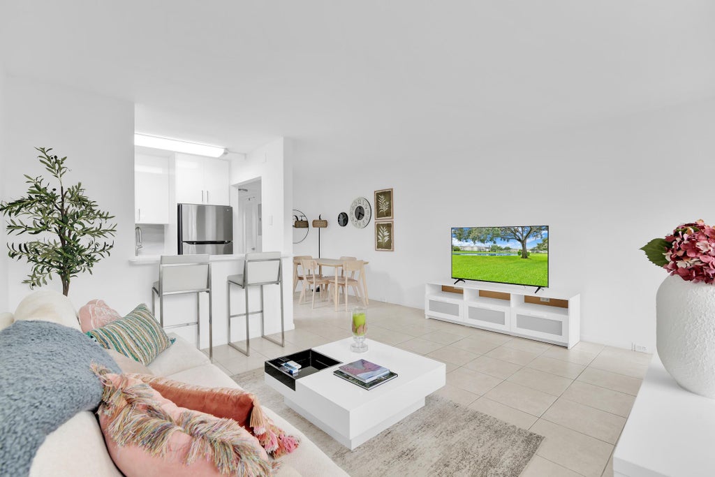 Photo of 175 Fanshaw E, Boca Raton, FL 33434 (MLS # B26040721)